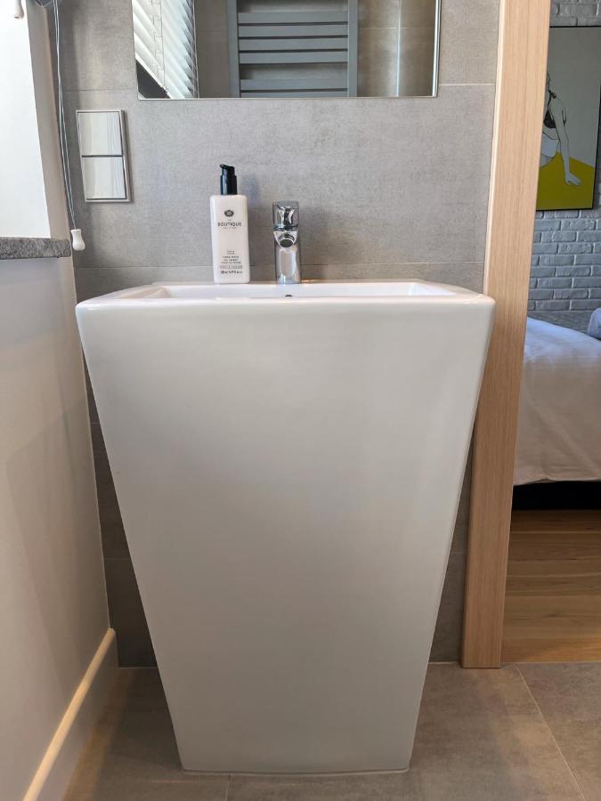 Modern Apartament *
